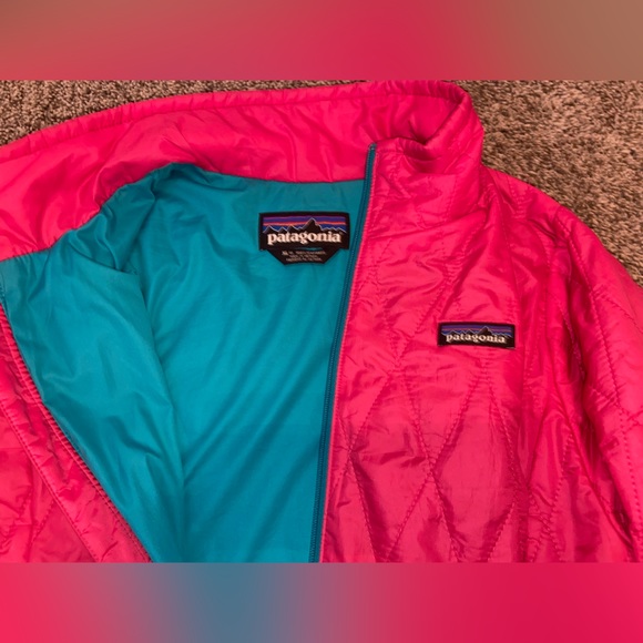 Patagonia Pink windbreaker - Picture 2 of 4
